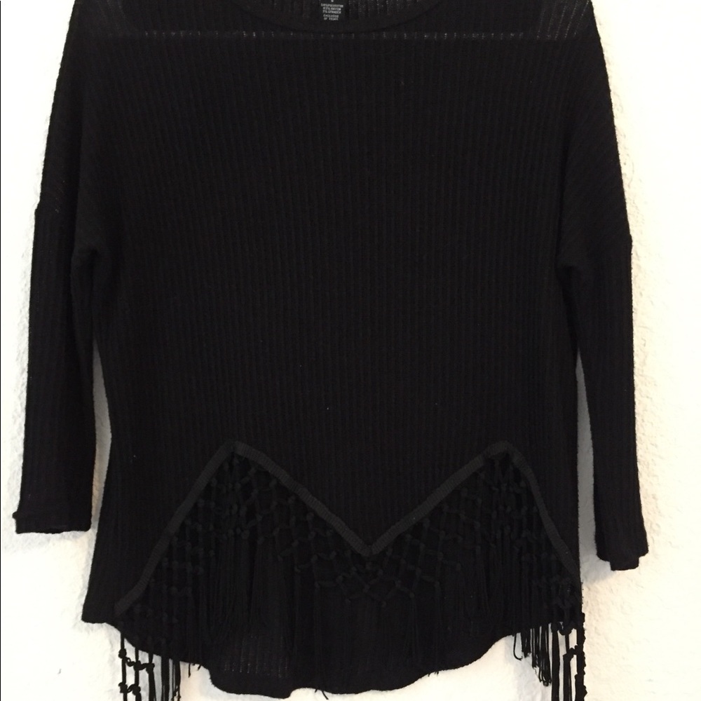 black ribbed top